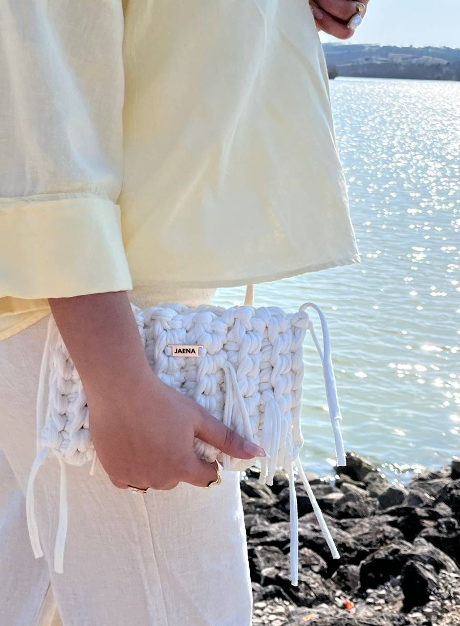 N°02 - POCHETTE Ma boutique